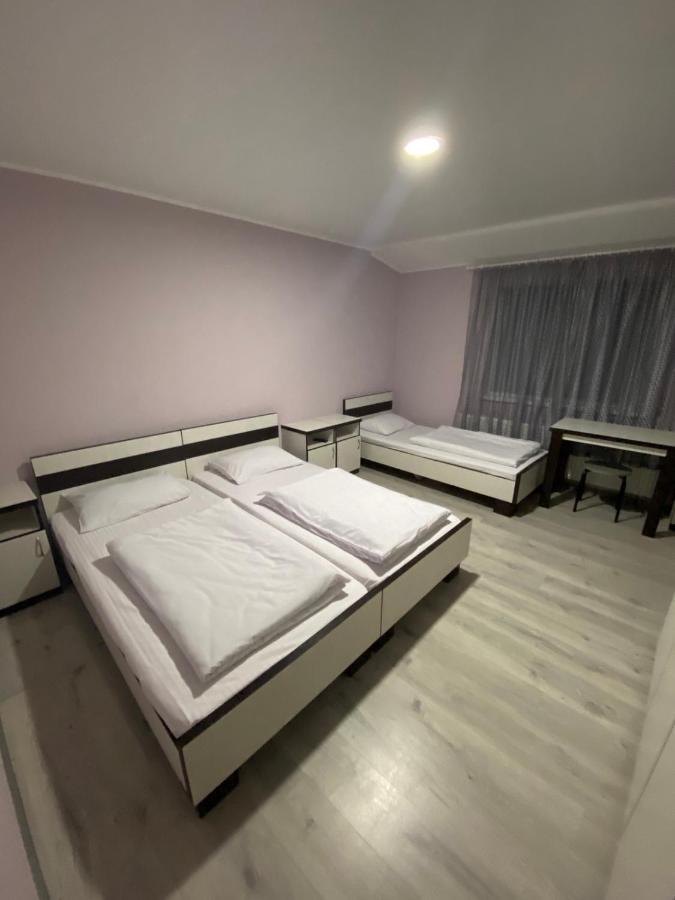 Guest House Max Khmelʼnytsʼkyy Εξωτερικό φωτογραφία