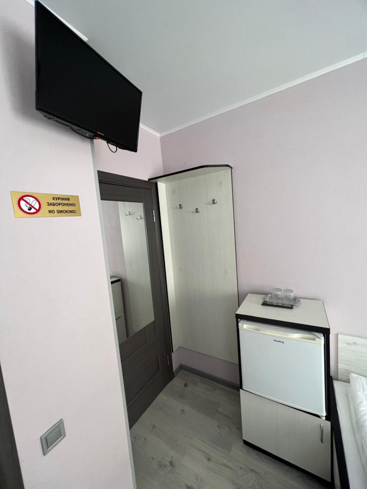 Guest House Max Khmelʼnytsʼkyy Εξωτερικό φωτογραφία