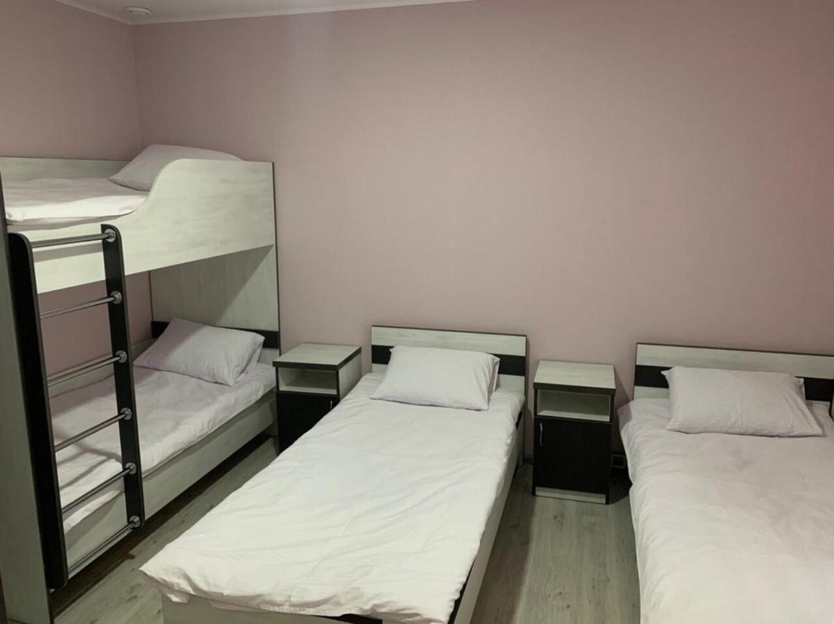Guest House Max Khmelʼnytsʼkyy Εξωτερικό φωτογραφία