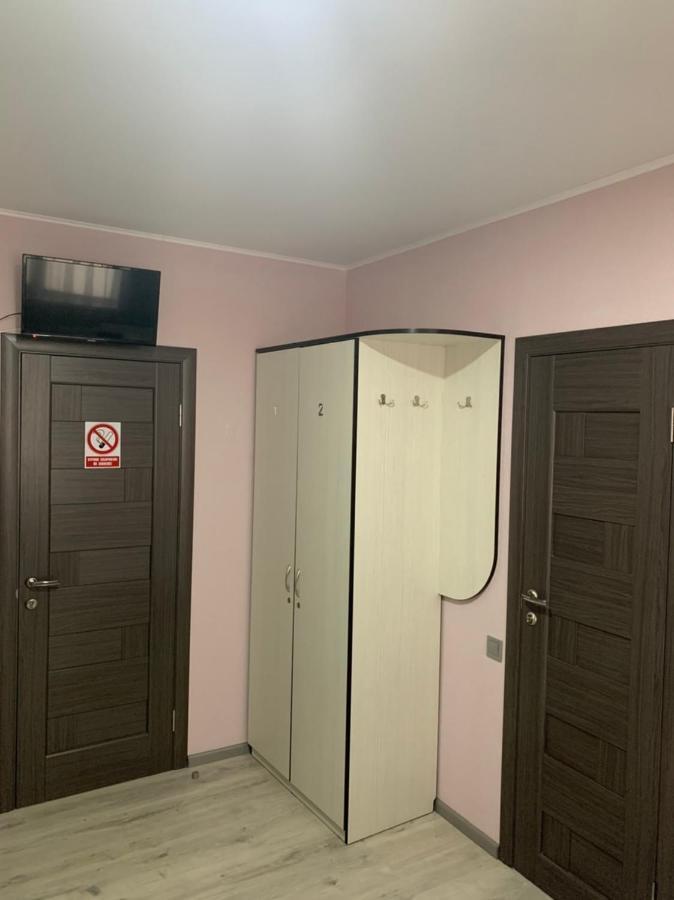Guest House Max Khmelʼnytsʼkyy Εξωτερικό φωτογραφία
