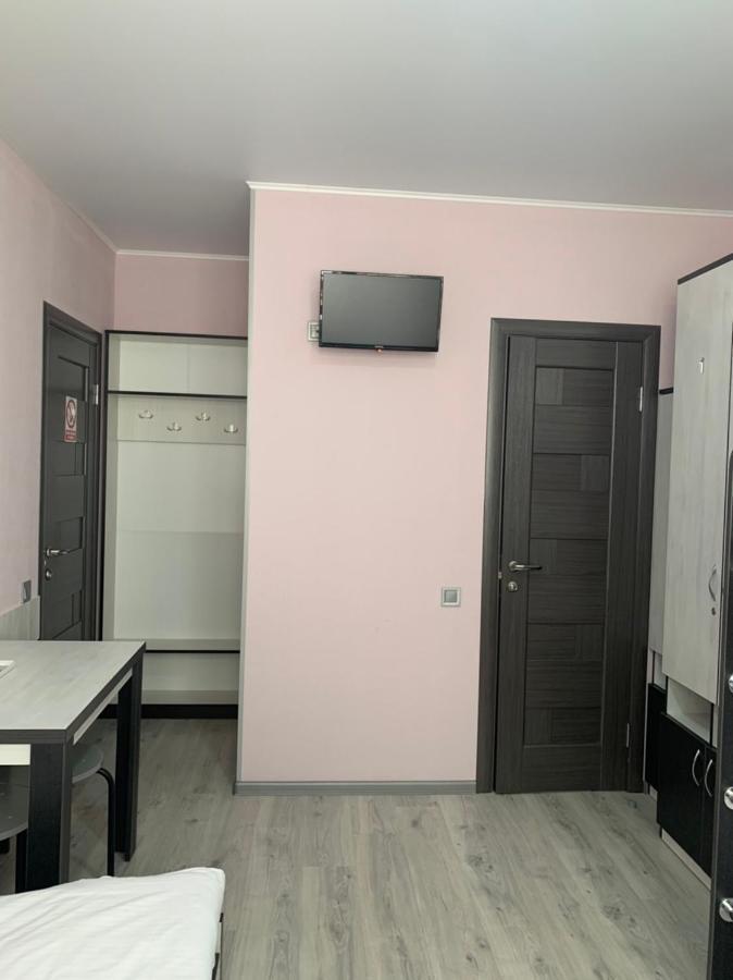 Guest House Max Khmelʼnytsʼkyy Εξωτερικό φωτογραφία