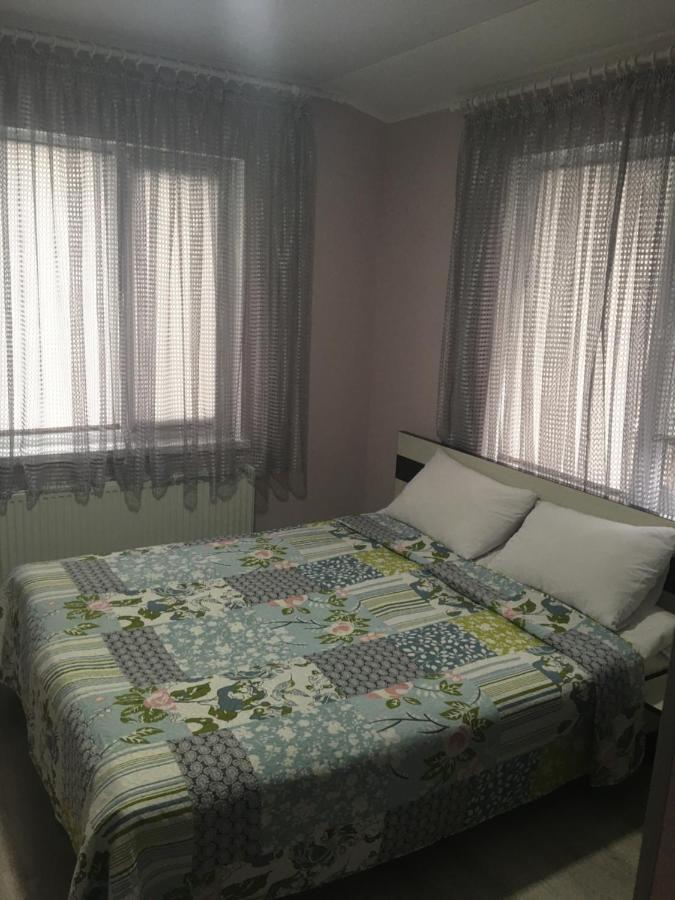 Guest House Max Khmelʼnytsʼkyy Εξωτερικό φωτογραφία