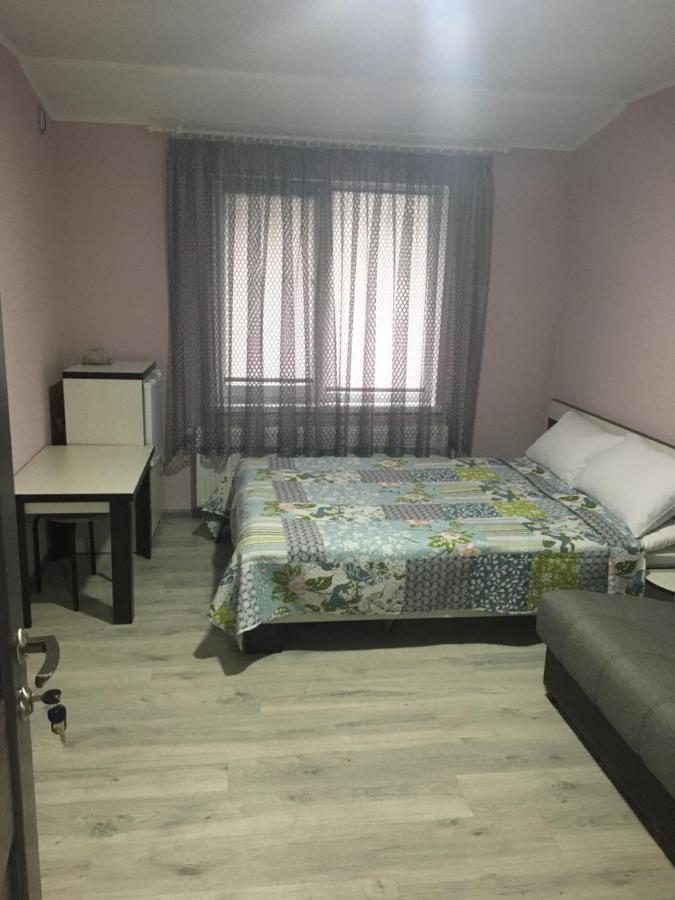 Guest House Max Khmelʼnytsʼkyy Εξωτερικό φωτογραφία