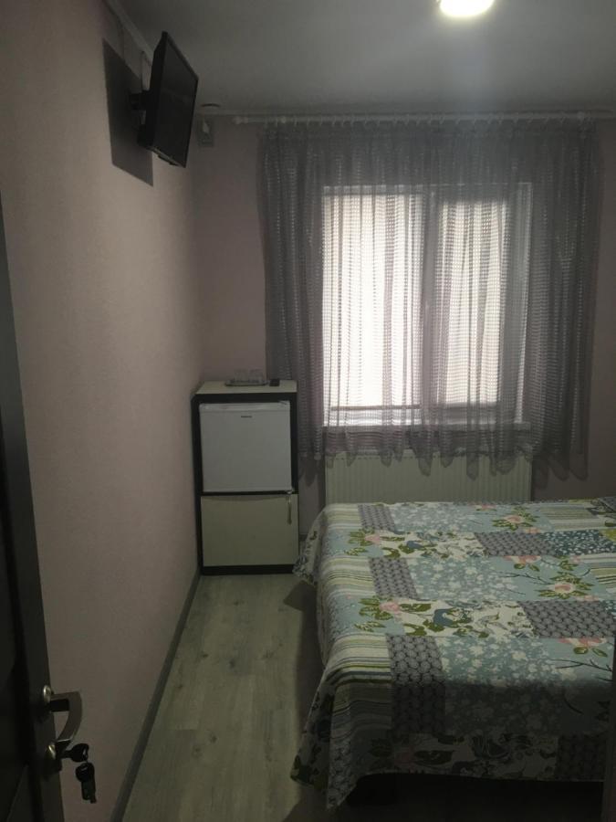 Guest House Max Khmelʼnytsʼkyy Εξωτερικό φωτογραφία