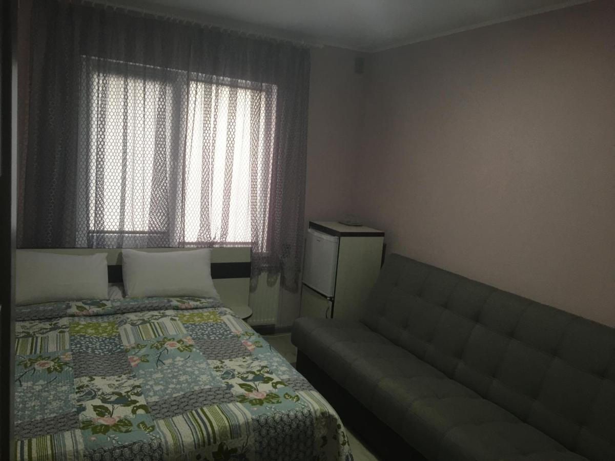 Guest House Max Khmelʼnytsʼkyy Εξωτερικό φωτογραφία